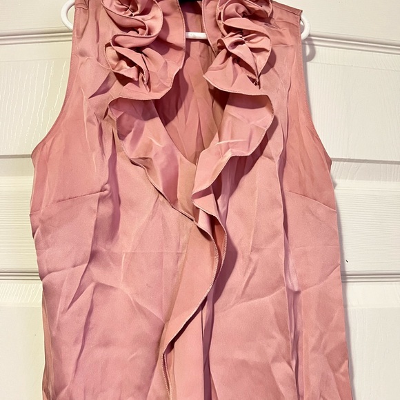 Pink Ruffled Sleeveless Blouse - Picture 4 of 4
